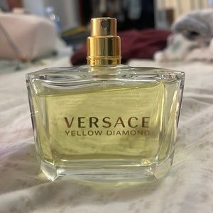 Versace yellow diamond perfume